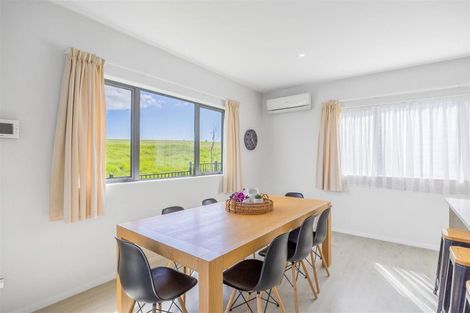 Photo of property in 15 Kaipuke Crescent, Gulf Harbour, Whangaparaoa, 0930