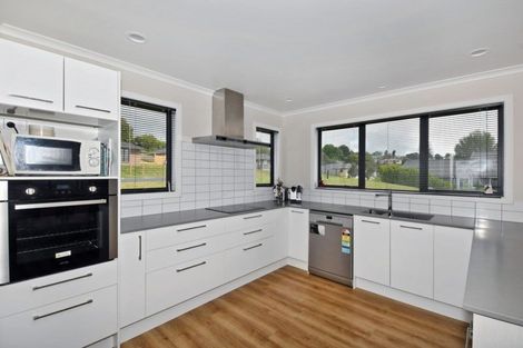 Photo of property in 68 Pebble Beach Boulevard, Te Kamo, Whangarei, 0112