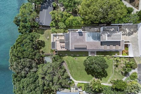 Photo of property in 94 Stanley Point Road, Stanley Point, Auckland, 0624