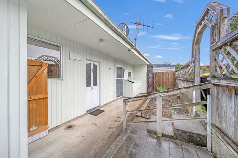 Photo of property in 15 Burnby Place, Te Anau, 9679