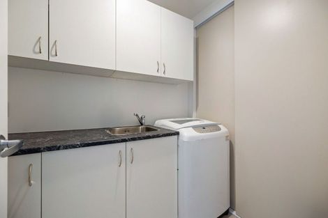 Photo of property in 22 Golden Terrace, Queenstown, 9300