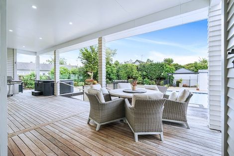 Photo of property in 9 Woodstock Road, Fairfield, Hamilton, 3214