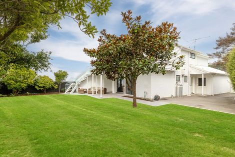 Photo of property in 11 Beachville Road, Redcliffs, Christchurch, 8081