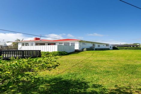 Photo of property in 54 Waiwaka Terrace, Strandon, New Plymouth, 4312