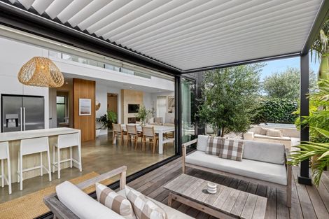 Photo of property in 476 Hibiscus Coast Highway, Orewa, 0931