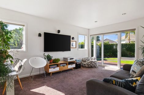 Photo of property in 41 Moana Road, Okitu, Gisborne, 4010