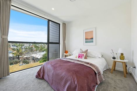 Photo of property in 13e King Richard Place, Browns Bay, Auckland, 0630