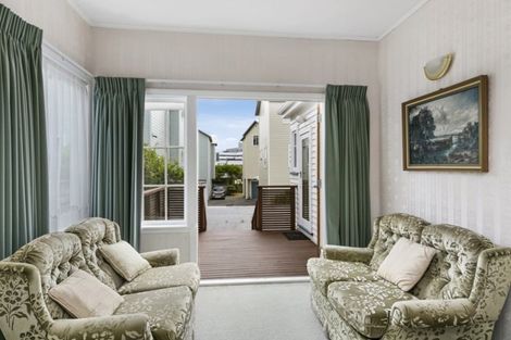 Photo of property in 12 Colombo Street, Newtown, Wellington, 6021