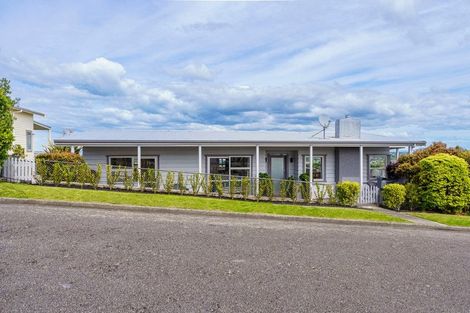 Photo of property in 25 Simla Terrace, Hospital Hill, Napier, 4110