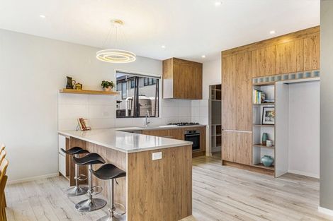 Photo of property in 9 Kearns Drive, Hobsonville, Auckland, 0616