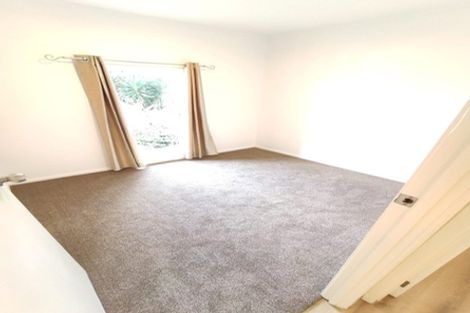 Photo of property in 12 Colwill Road, Massey, Auckland, 0614