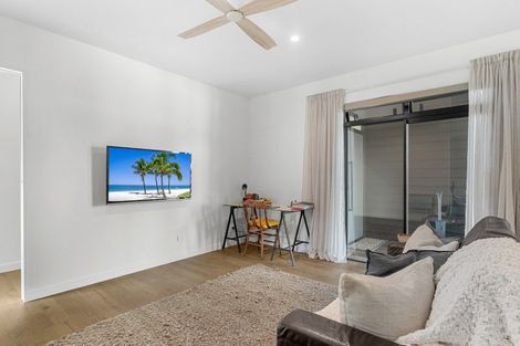 Photo of property in 84 Robert Hastie Drive, Mangawhai, 0573