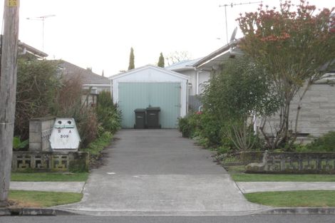 Photo of property in 309b Knight Street, Hastings, 4122