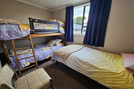 Photo of property in 1 Ngaio Street, Kaka Point, 9271
