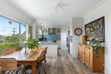 Photo of property in 1068 Whangaparaoa Road, Tindalls Beach, Whangaparaoa, 0930