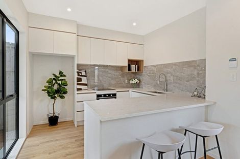 Photo of property in 2/40 Bahari Drive, Ranui, Auckland, 0612