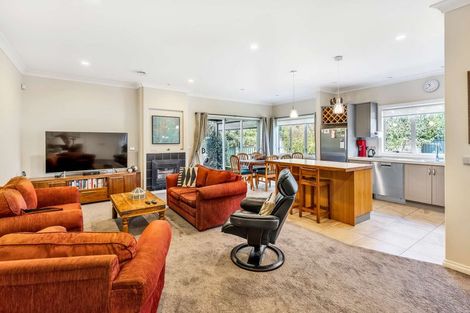 Photo of property in 28 Delta Mews Place, Clive, 4102