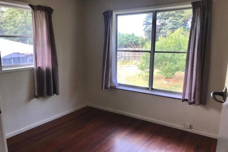 Photo of property in 5 Bernard Street, Papatoetoe, Auckland, 2025