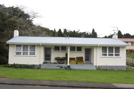 Photo of property in 43 Parsons Street, Vogeltown, New Plymouth, 4310