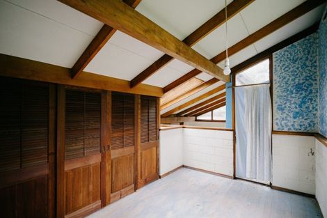 Photo of property in 15 Fenton Terrace, Cockle Bay, Auckland, 2014