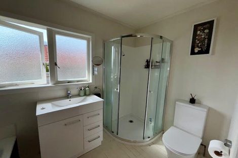 Photo of property in 22 Laurie Avenue, Papakura, 2110