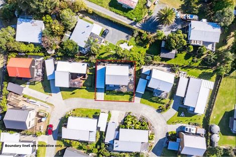 Photo of property in 9 Citrus Place, Mangawhai, 0505