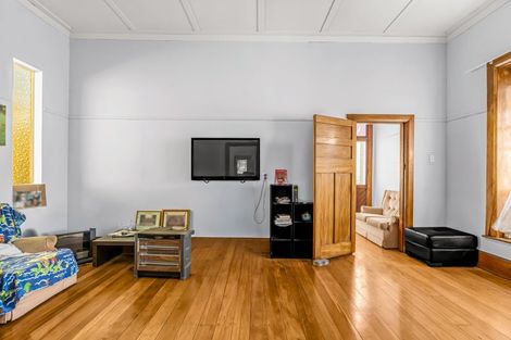 Photo of property in 25 Harris Street, Kaiti, Gisborne, 4010