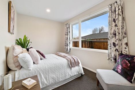Photo of property in 7 Farnborough Street, Aranui, Christchurch, 8061