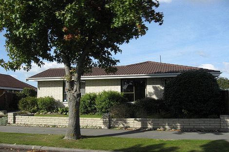 Photo of property in 24 Westmont Street, Ilam, Christchurch, 8041