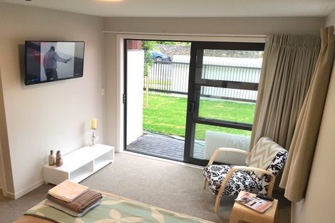 Photo of property in 1/69 Mckenzie Road, Mangere Bridge, Auckland, 2022
