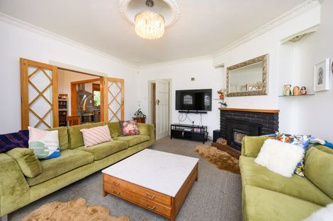 Photo of property in 30 Rangitane Street, Palmerston North, 4414