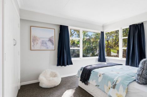 Photo of property in 11 Pioneer Crescent, Helensburgh, Dunedin, 9010