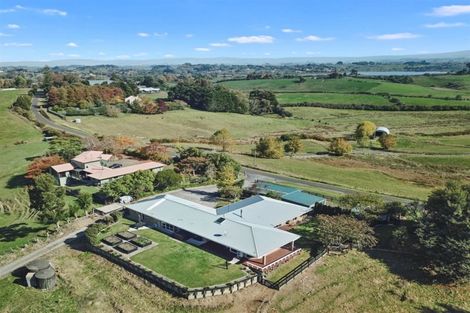 Photo of property in 60 Lee Road, Hannahs Bay, Rotorua, 3010