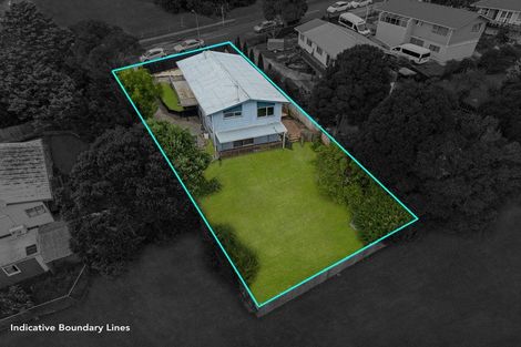 Photo of property in 14 Beauchamp Drive, Massey, Auckland, 0614
