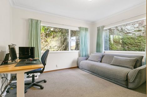Photo of property in 42 Buckingham Street, Melrose, Wellington, 6023