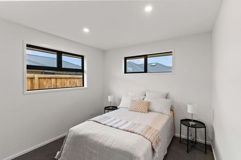 Photo of property in 19 Ellmers Street, Woodend, 7691