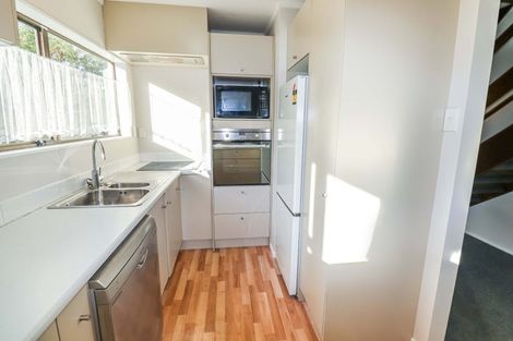 Photo of property in 103f7 Rongotai Road, Kilbirnie, Wellington, 6022