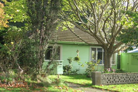 Photo of property in 126 Hine Road, Wainuiomata, Lower Hutt, 5014