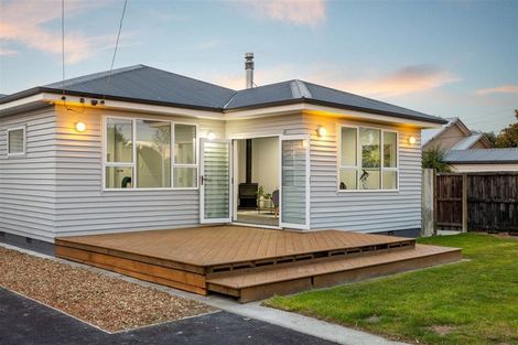 Photo of property in 8 Domain Terrace, Spreydon, Christchurch, 8024