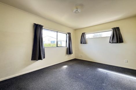 Photo of property in 28 Morere Street, Titahi Bay, Porirua, 5022
