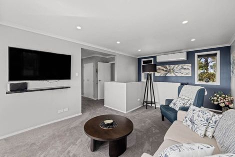 Photo of property in 2 Binnie Street, Paihia, 0200