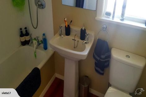 Photo of property in 43 Martin Road, Paraparaumu Beach, Paraparaumu, 5032