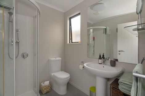 Photo of property in 94-98 Weston Road, Weston, Oamaru, 9401