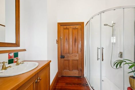 Photo of property in 74 Hataitai Road, Hataitai, Wellington, 6021