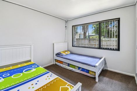 Photo of property in 32b Halsey Road, Manurewa, Auckland, 2102