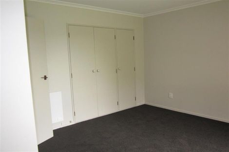 Photo of property in 1 Page Place, Hamilton East, Hamilton, 3216