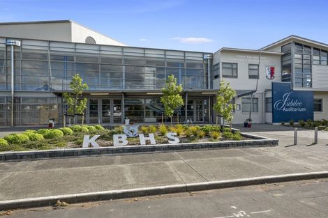 Photo of property in 12a Croydon Road, New Lynn, Auckland, 0600