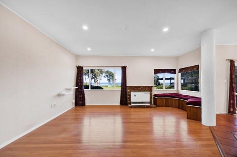 Photo of property in 22 Fox Street, Opunake, 4616