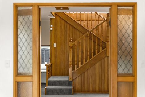 Photo of property in 9 Gloria Avenue, Te Atatu Peninsula, Auckland, 0610