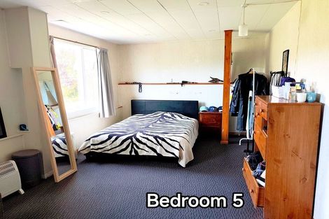 Photo of property in 353 Main Road, Tawa, Wellington, 5028